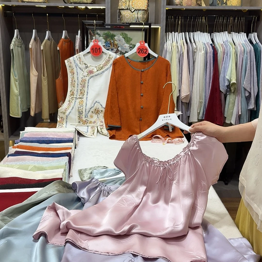 刺***品非遗传承与传承的历史文化