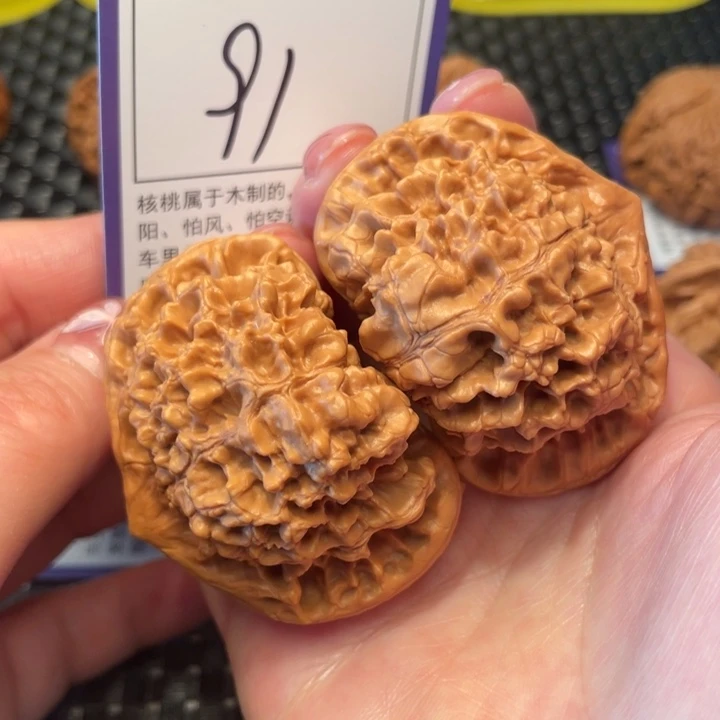 桃核把件53官帽91。。。。。。。