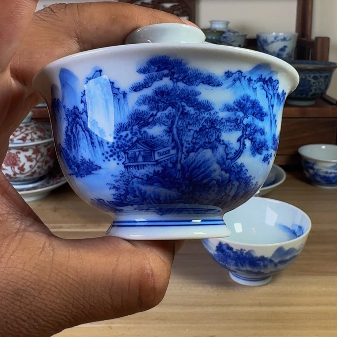 景德镇全手工手绘青花山水两才盖碗
