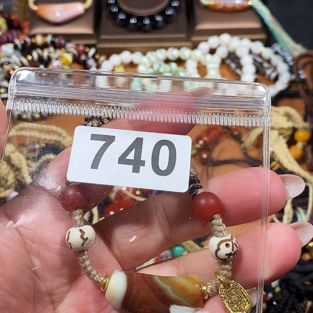 未镶嵌颈饰玛瑙/玉髓
