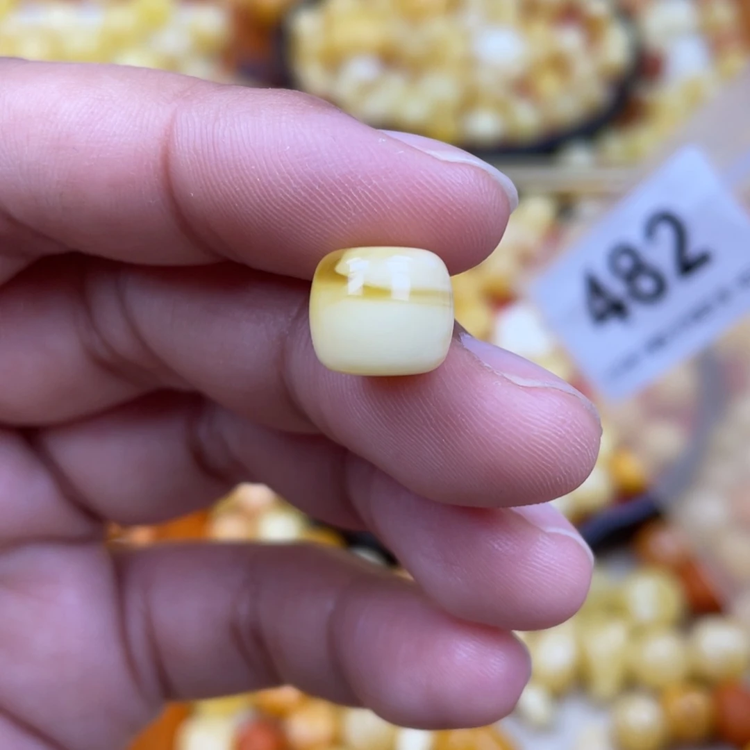 未镶嵌蜜蜡珠宝奇石10.8