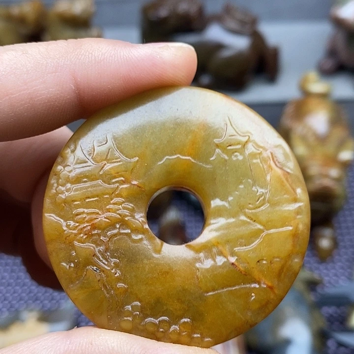 未镶嵌蛇纹石玉颈饰