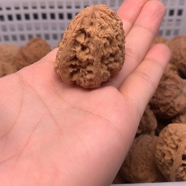 燃***坐文玩核桃吊坠文玩核桃