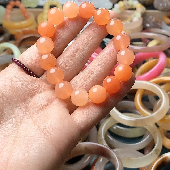 石英质玉（黄龙玉）未镶嵌手镯
