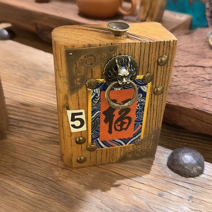 出*丸老榆木创意摆件定制