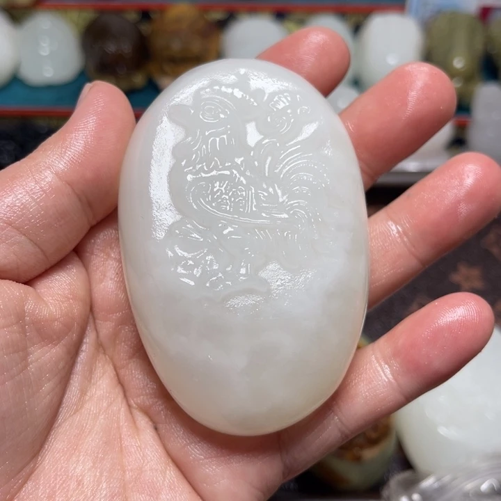 好***0石材天然方解石手把件不退换