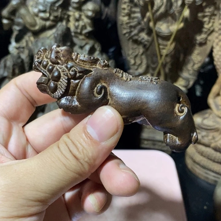 木摆件家居设计的设计师