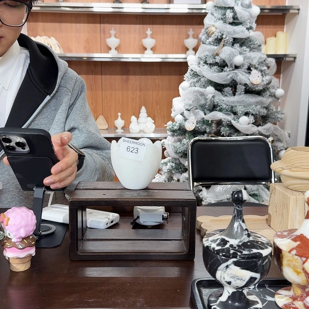 大理石623皇家白玉山茶花香薰