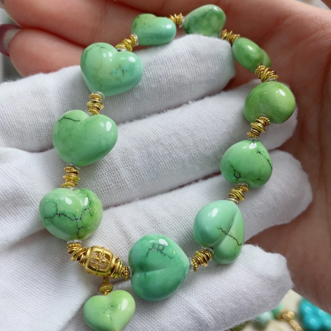 未镶嵌绿松石珠宝奇石