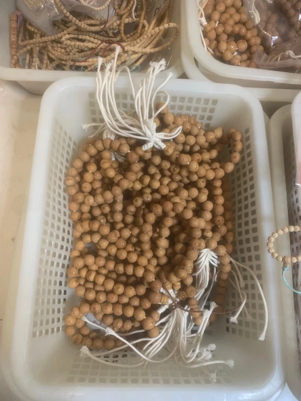 尼泊尔油皮凤眼黄金瞳14+-15左右