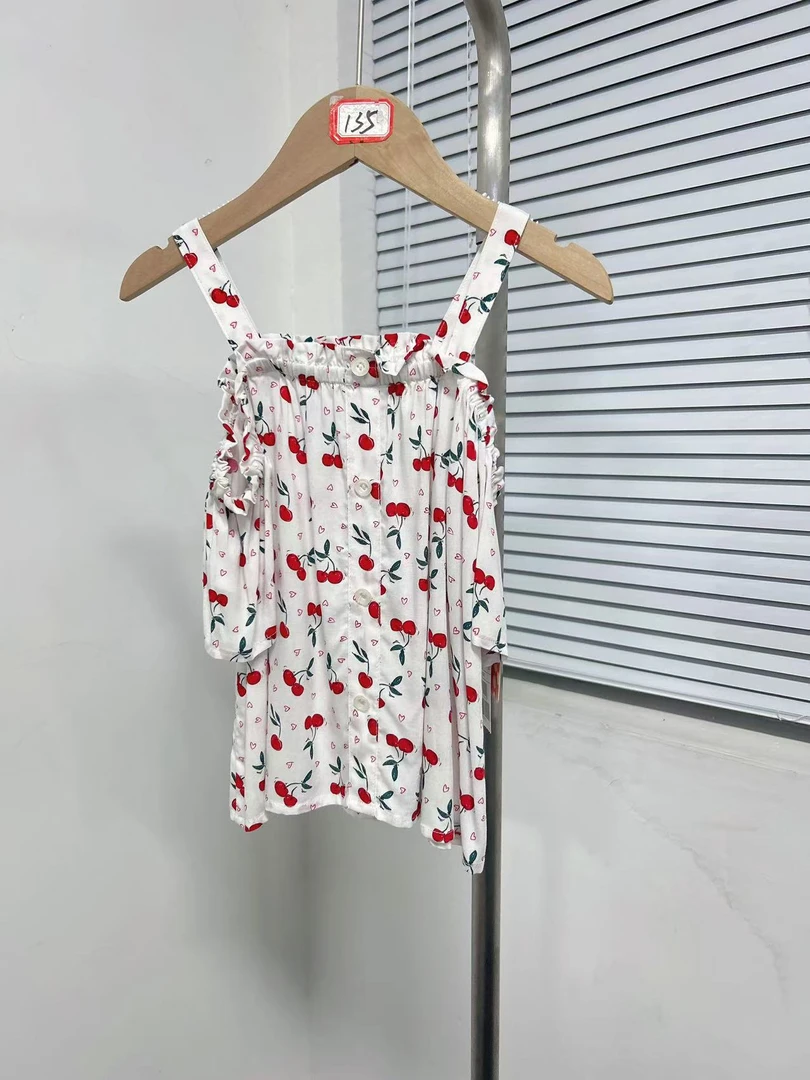 贝甜童装-上衣135