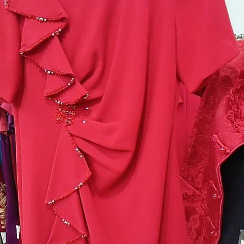 正红色喜妈妈礼服