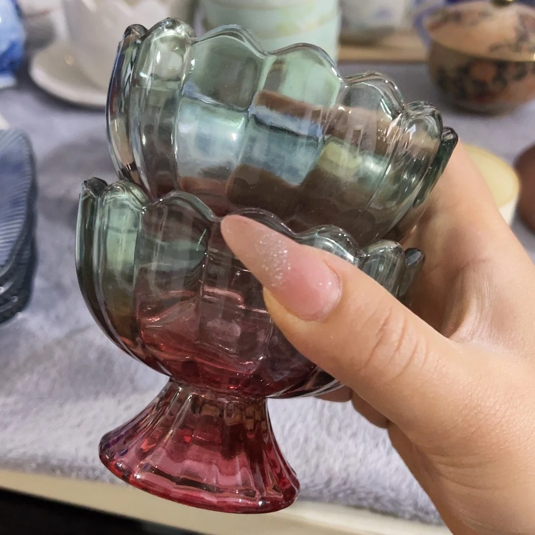 瓷片?****刘吃酒没人给我们讲的呢