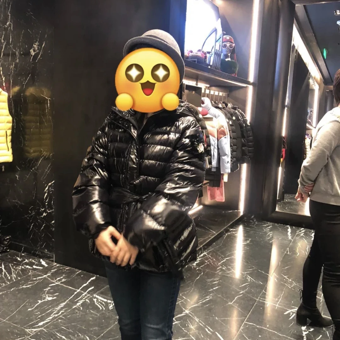 99新 MONCLER 收腰款秀款黑色羽绒服 0码