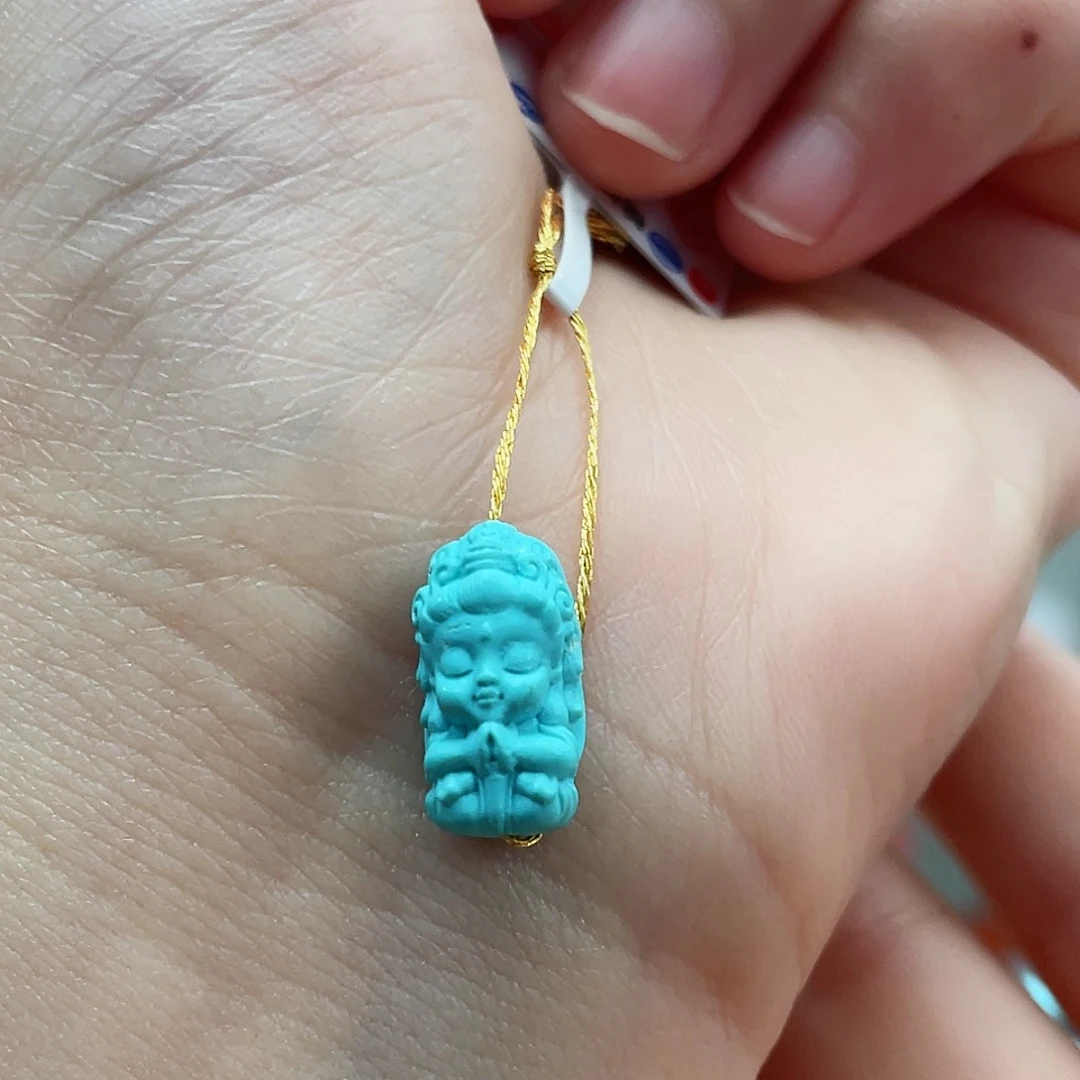 绿松石颈饰未镶嵌