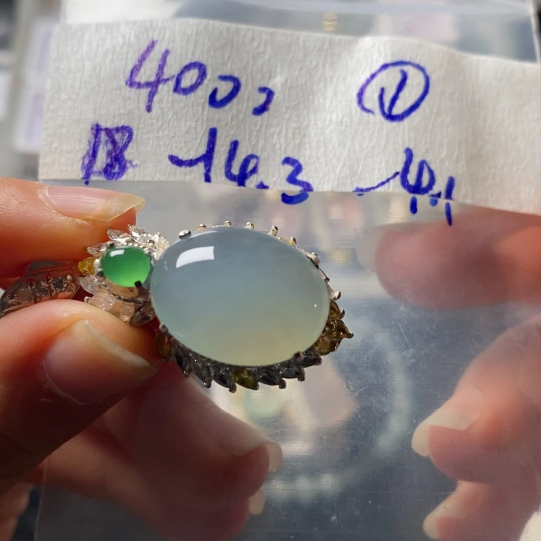 定制翡翠未镶嵌翡翠