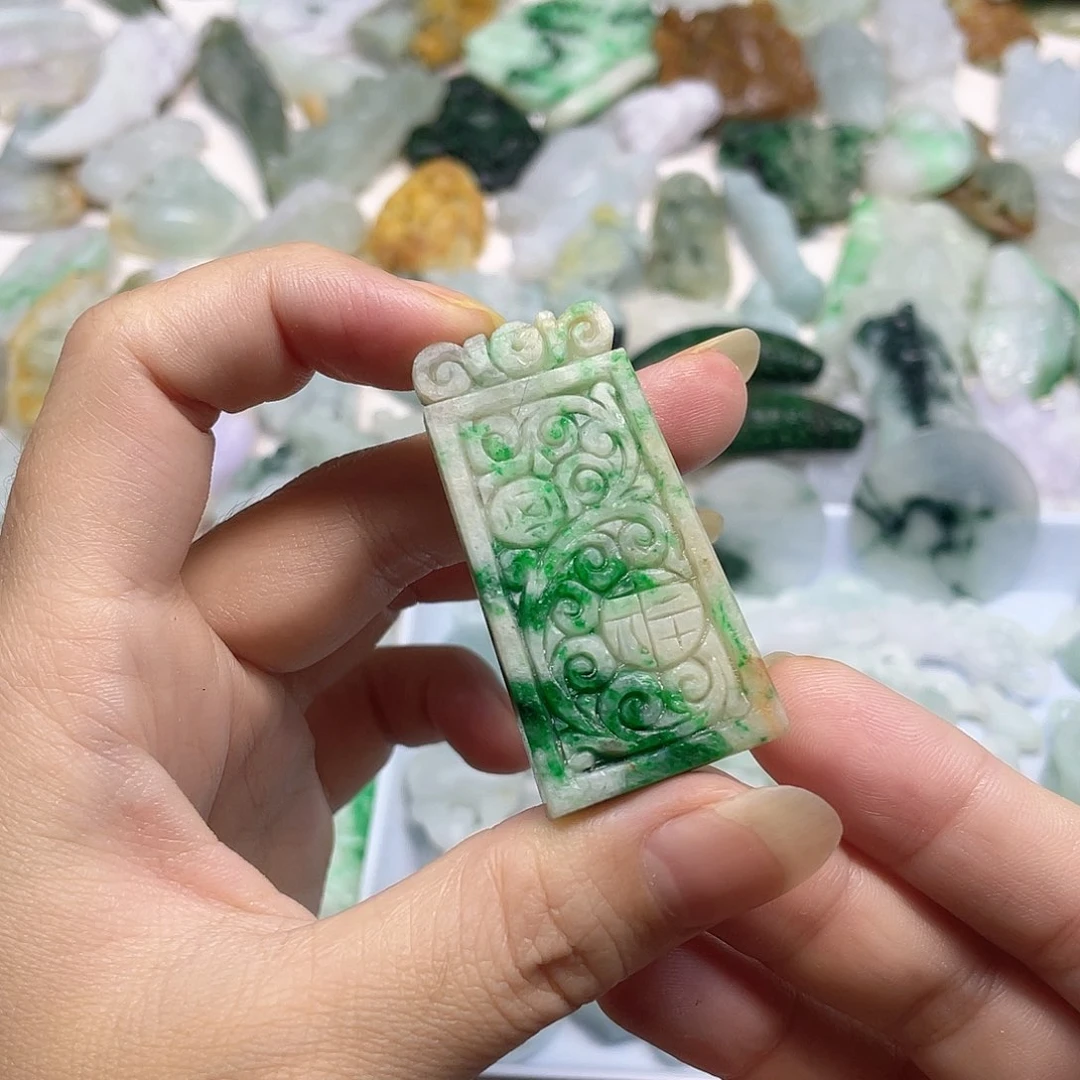 未镶嵌定制翡翠翡翠