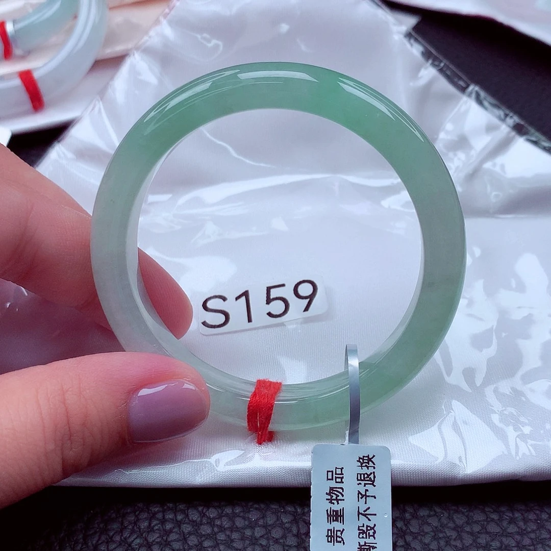 未镶嵌手镯翡翠天然缅甸翡翠Ａ货
