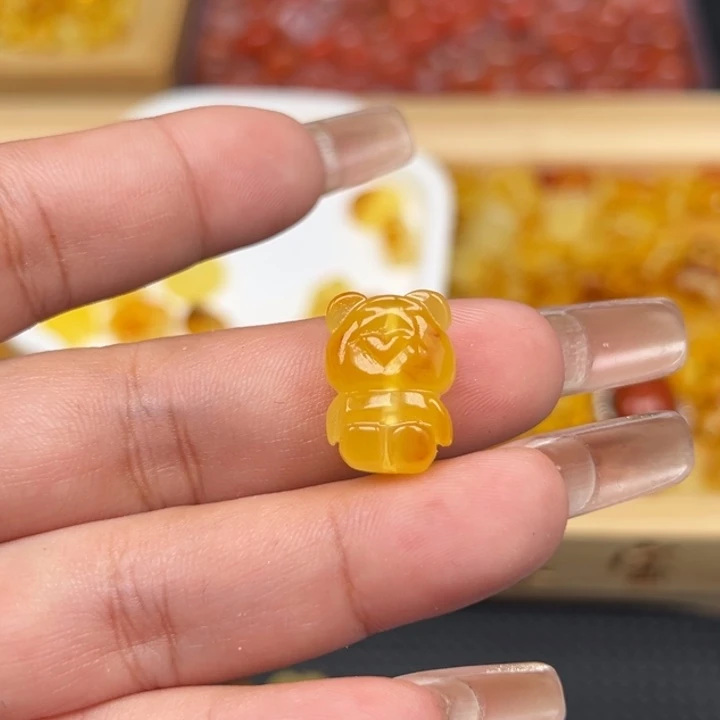 *****未镶嵌吊坠(不含链)琥珀