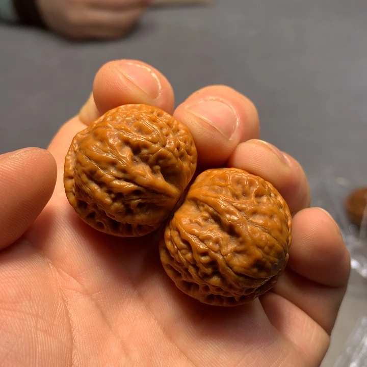 文玩核桃把件蛤蟆手捻199