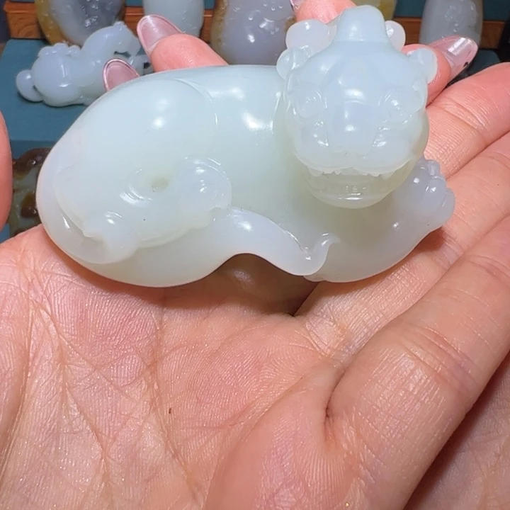 杠***炮和田玉未镶嵌颈饰