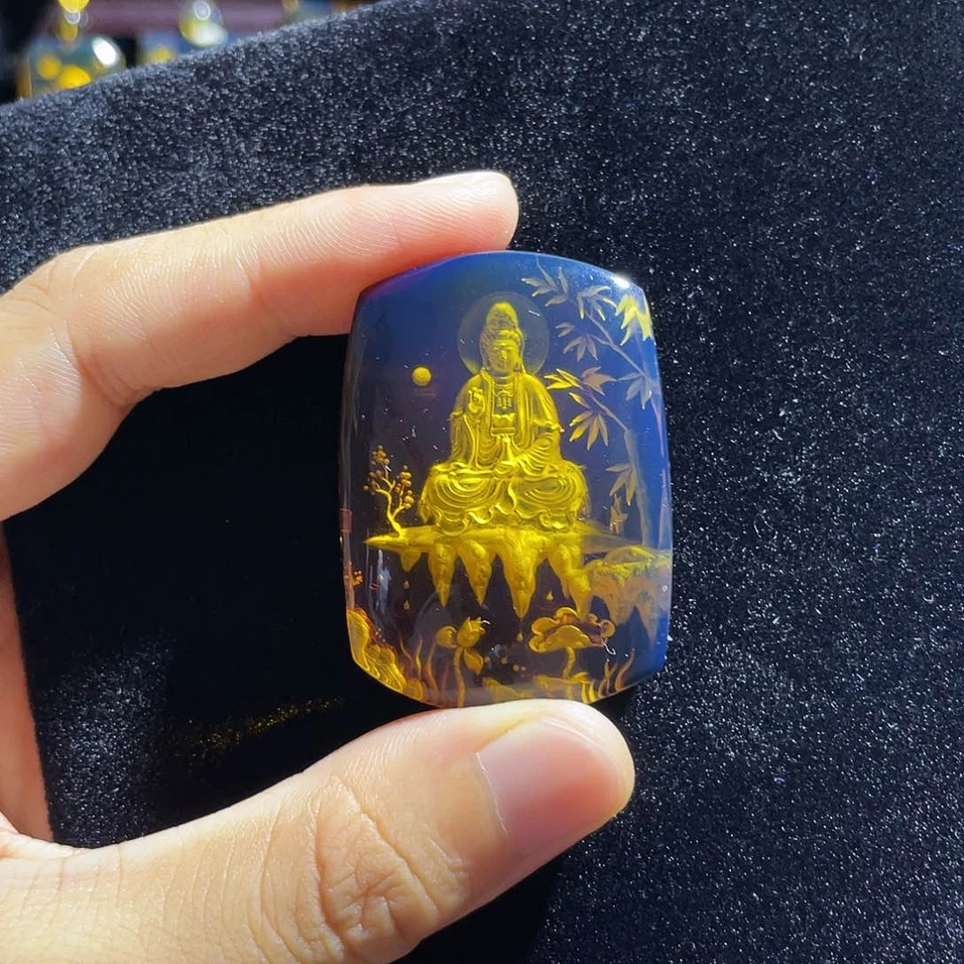 琥珀颈饰未镶嵌红蓝珀竹林观音阴雕吊坠