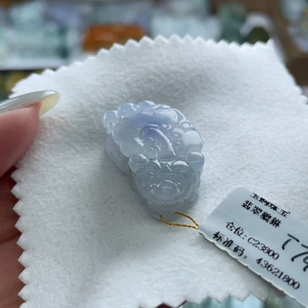 颈饰未镶嵌翡翠貔貅30