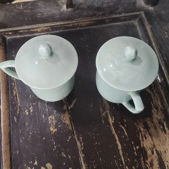 张***城两个杯子品相如图所示看好下单