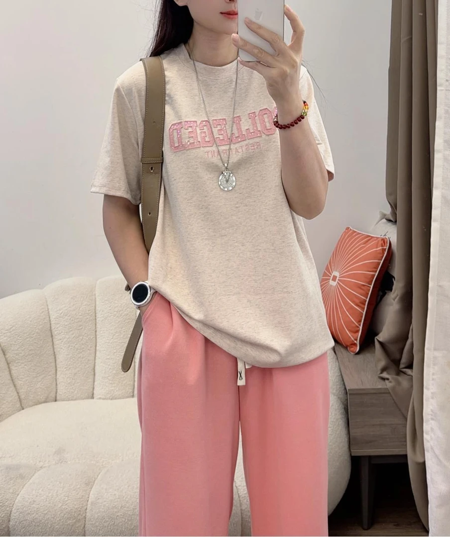 甜美别致设计刺绣字母拼色T恤女短袖DYY2798