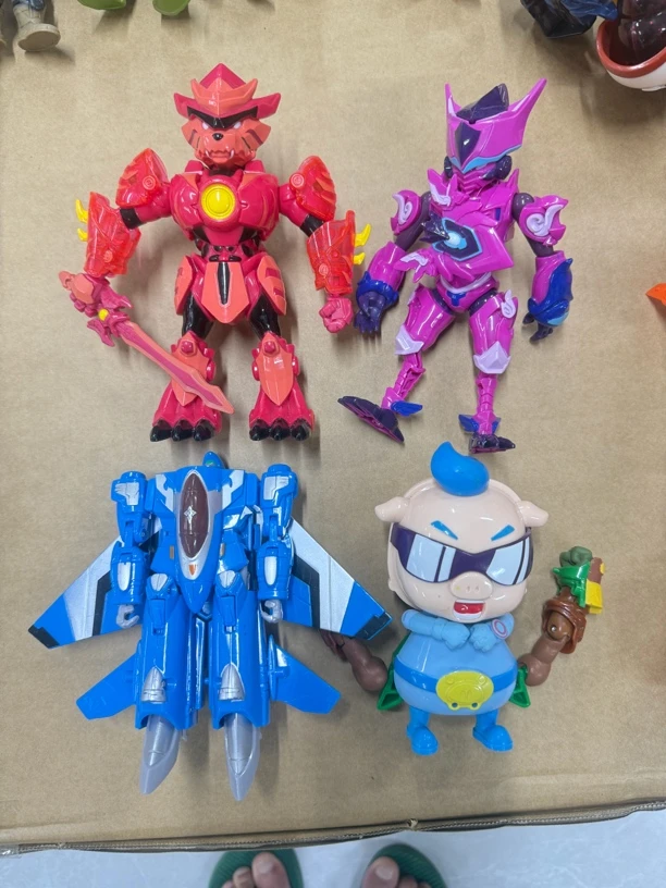 微瑕介意者慎拍猪猪侠变形