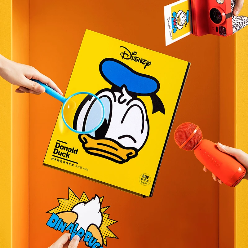 迪士尼中秋节唐老鸭嘎嘎叫网红月饼礼盒装团购送朋友闺蜜男友480g