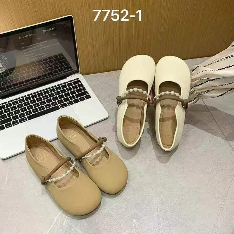 2025秋季浅口女鞋低跟玛丽珍脚背带珍珠拼色潮女单鞋【7752-1款】
