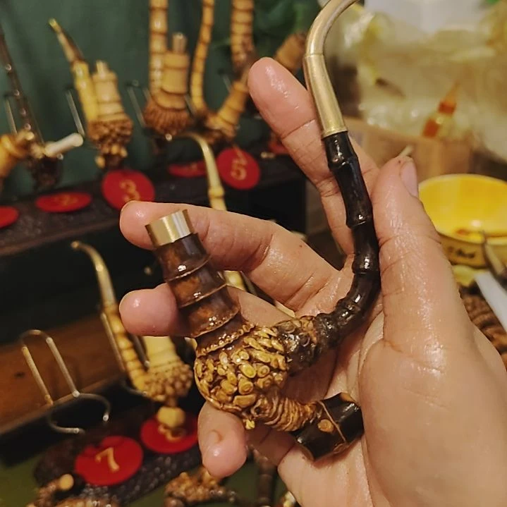 忘***去贵州特色竹根烟斗工艺品手把件