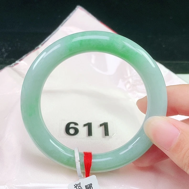 未镶嵌手镯翡翠翡翠手镯