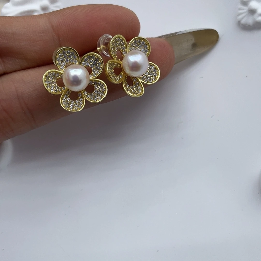 银S925镶嵌耳饰海水珍珠