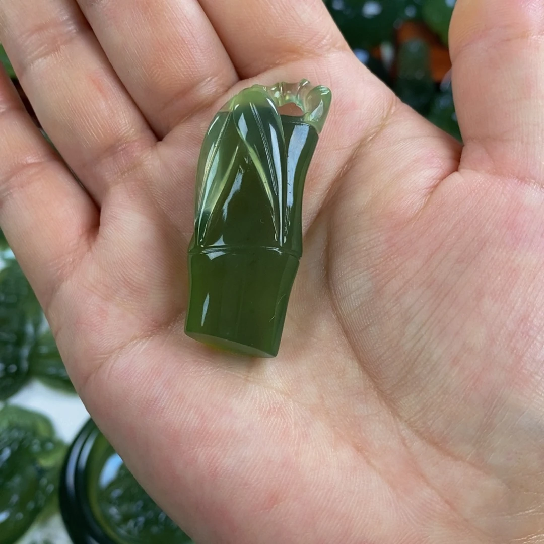 未镶嵌岫玉挂件挂件