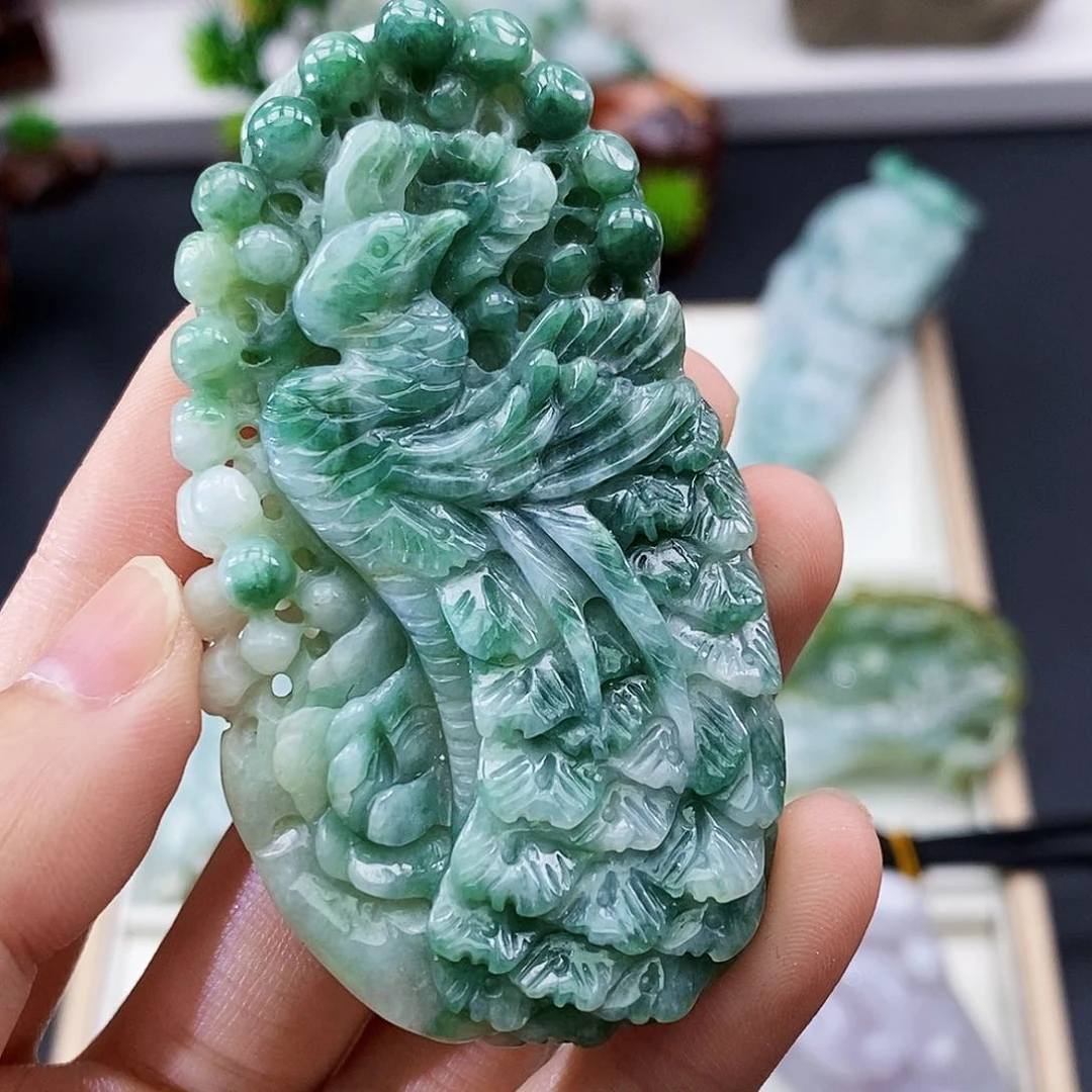 颈饰未镶嵌翡翠驰****姐缅甸翡翠a货