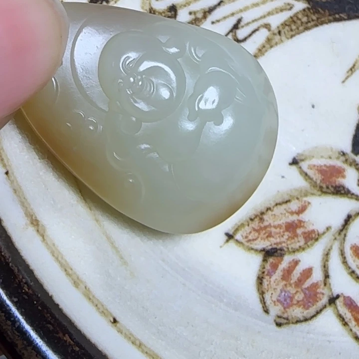 瓷片大*@新号开播瓷器盘子