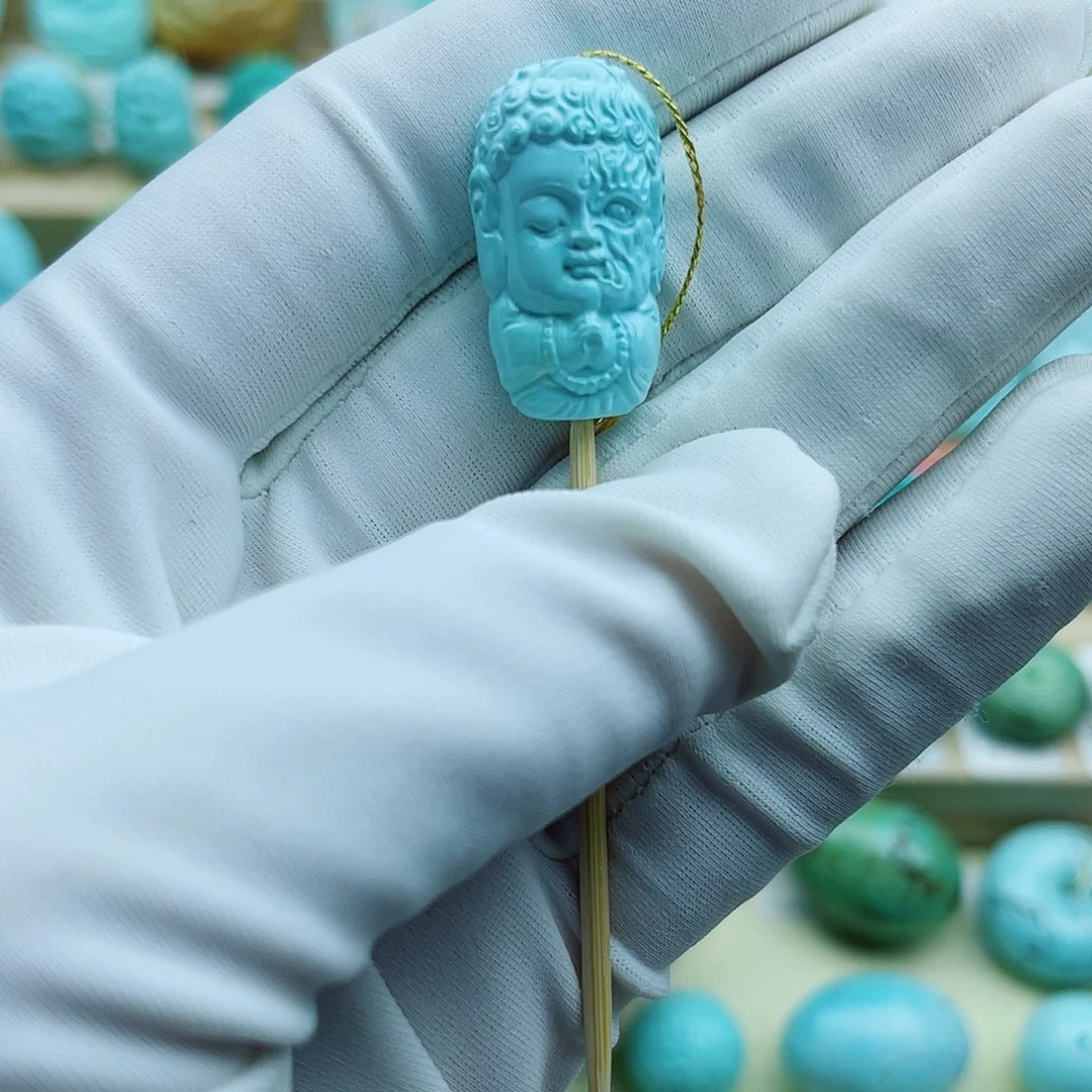 绿松石未镶嵌珠宝奇石