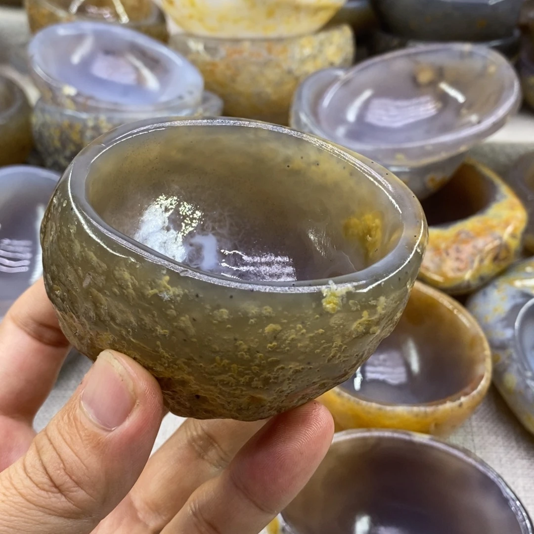 ꧔****玉原石手工制品石碗