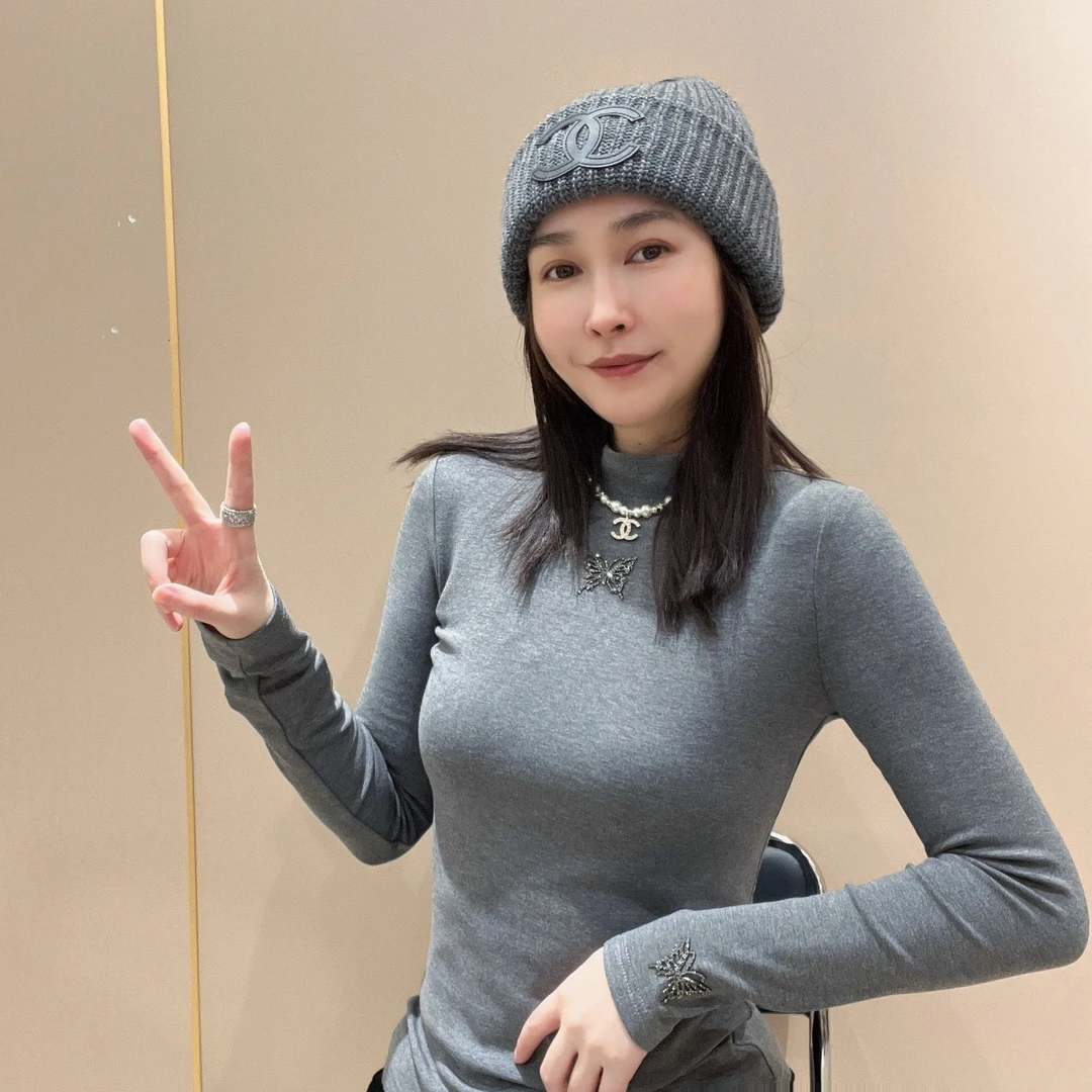 新品爆款品质秋冬季时尚百搭洋气轻奢120564新款休闲打底衫长袖