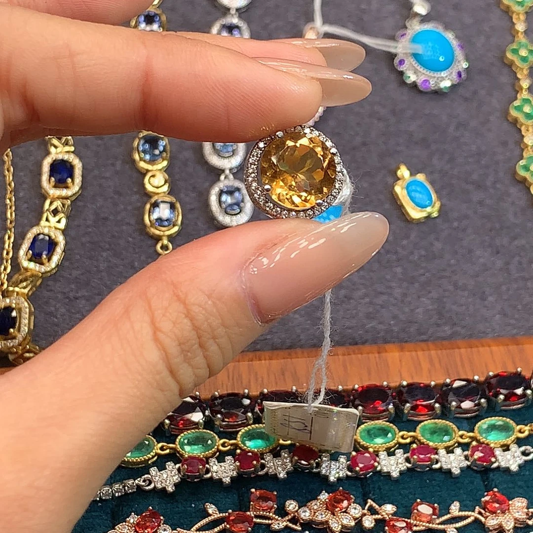 银S925镶嵌戒指尖晶石