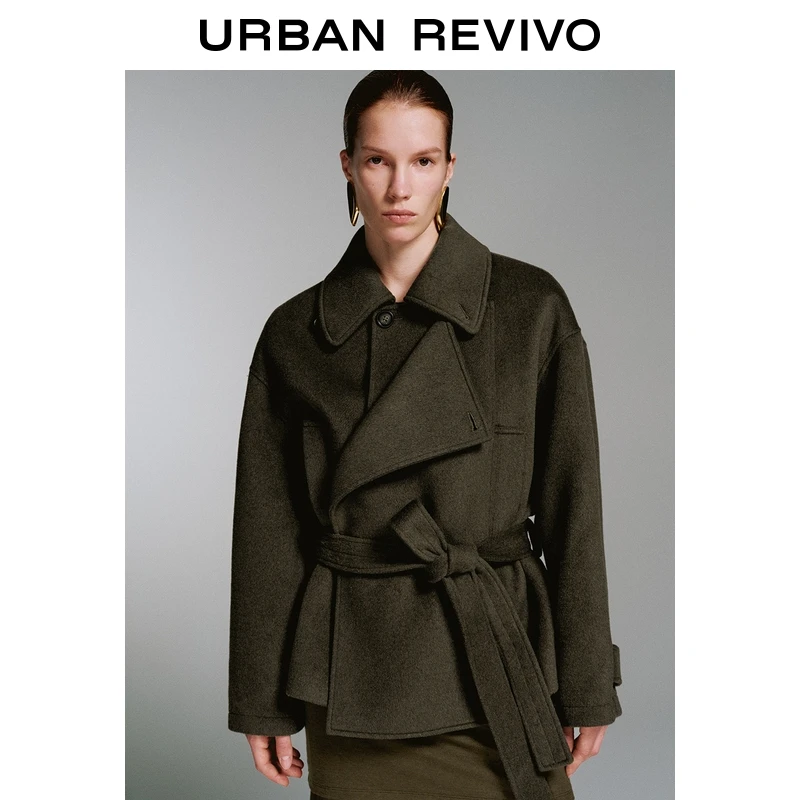 UR2025冬季新款女装琥珀流光风休闲翻领腰带外套UWJ150112