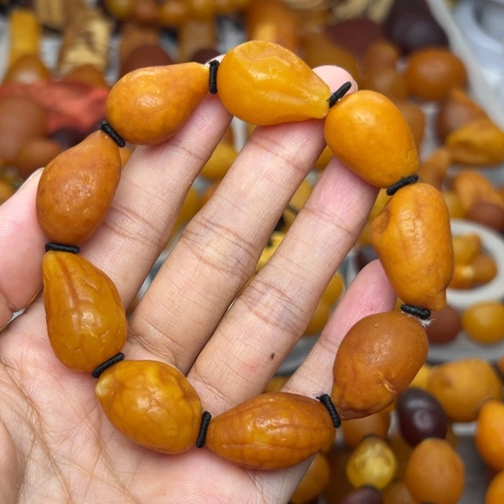 琥珀颈饰未镶嵌天然蜜蜡