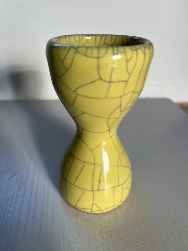 黄色官窑小花谷摆件