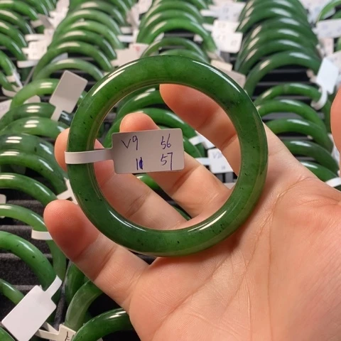 和田玉（碧玉）手镯未镶嵌