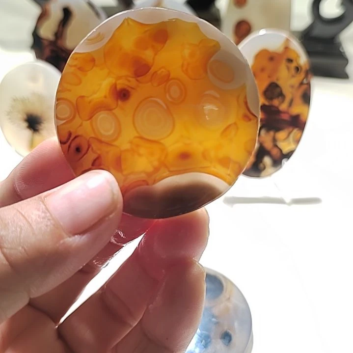未镶嵌颈饰玛瑙/玉髓