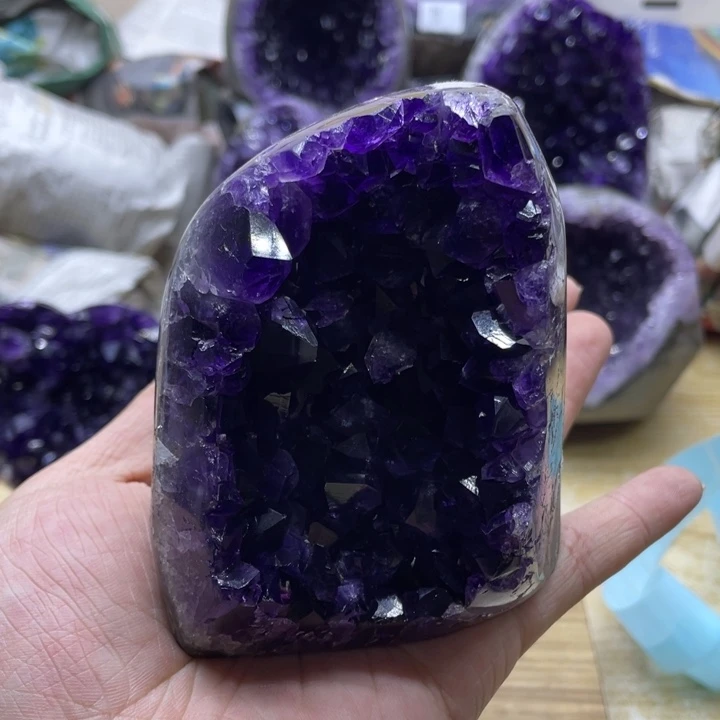 未镶嵌大型摆件（非配饰）紫晶