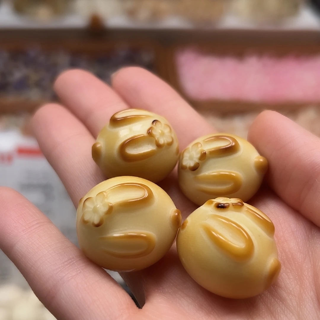 手串菩提根/象牙果瑕疵炭烤带花兔子4课