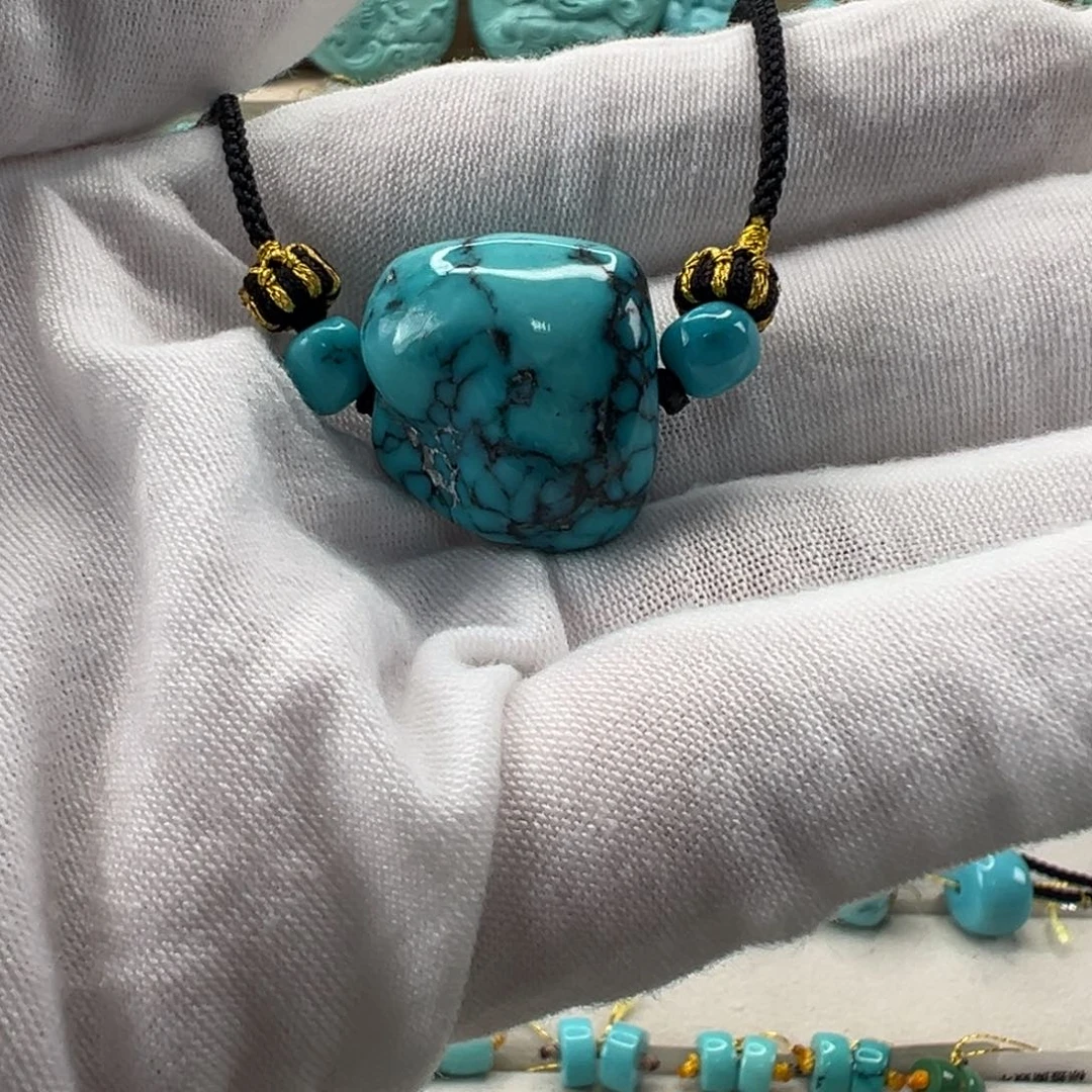 未镶嵌绿松石随形20.7mm